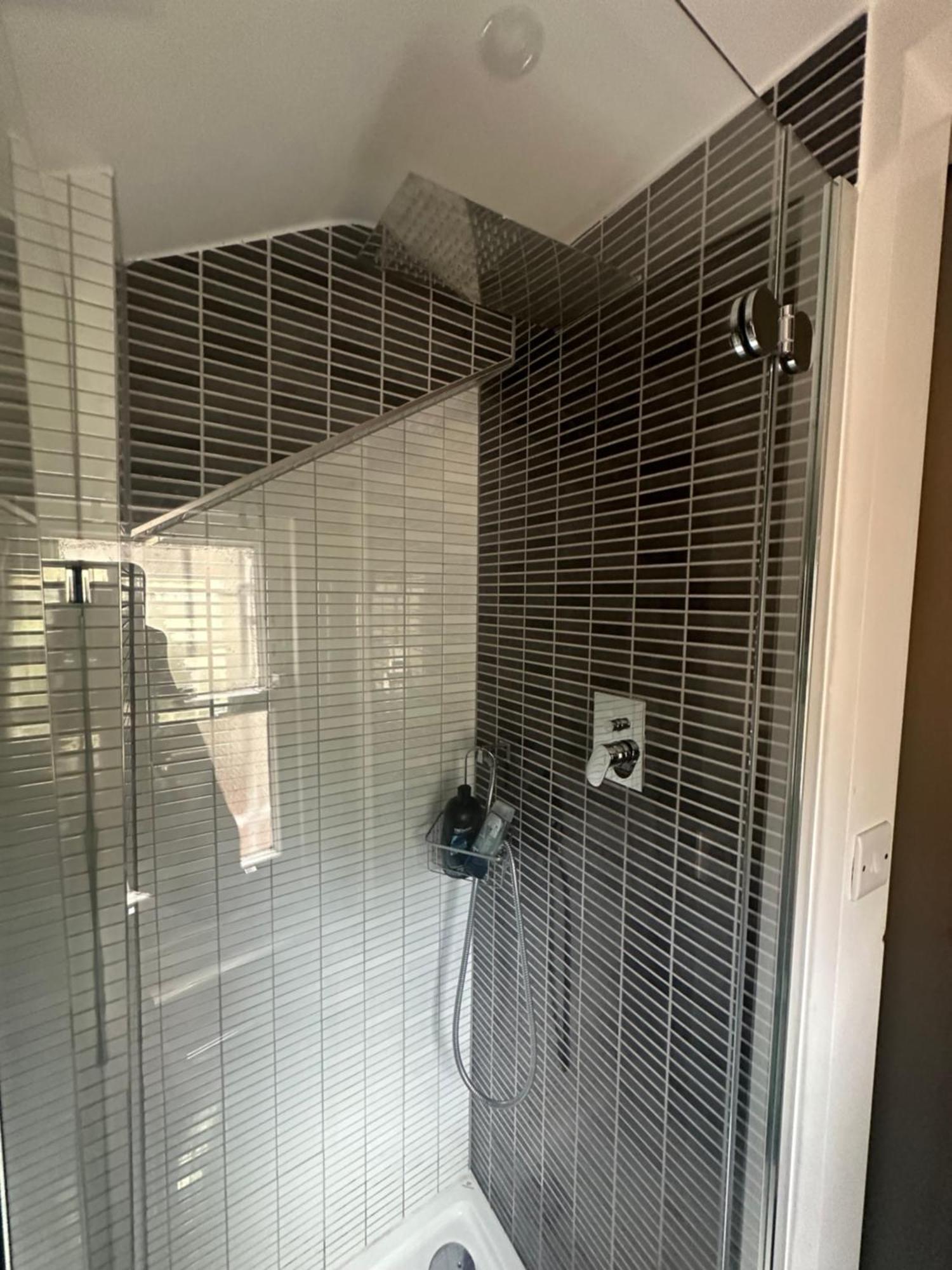 Large Flat In Kensington * Londres