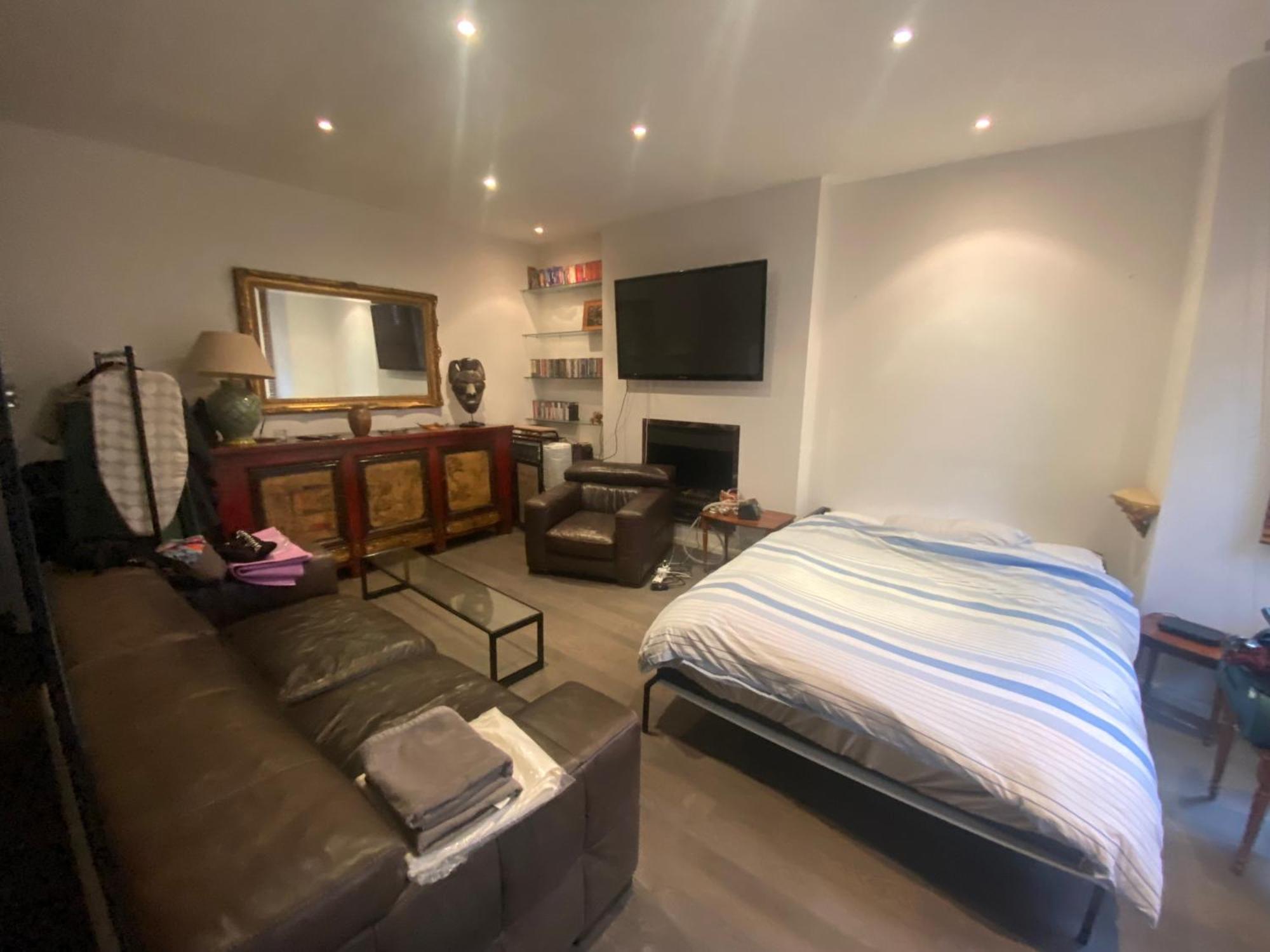 Large Flat In Kensington * Londres
